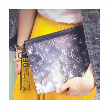 Louis Vuitton Pochette Voyage Clutch Bag ,27cm 