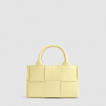 보테가 베네타 여성 캔디 아르코 토트 백 - Bottega veneta Womens Candy Arco Tote Bag 