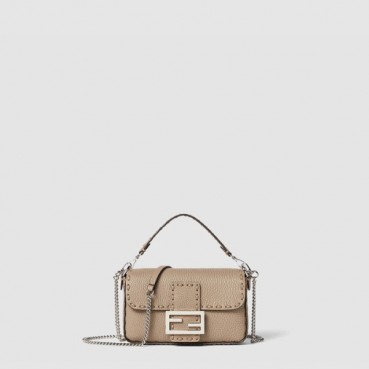 펜디 여성 FF 바게트 백 - Fendi Womens FF Baguette Bag 