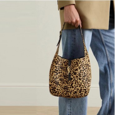 입생로랑 여성 LE5A7 호보 백 - Saint Laurent Womens LE5A7 Hobo Bag 
