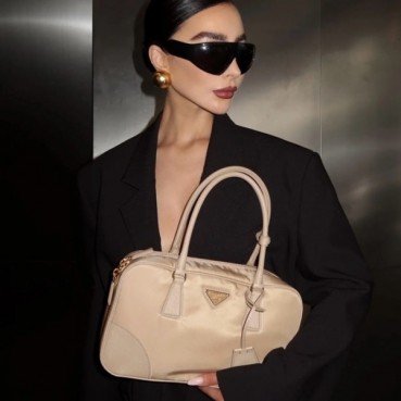 프라다 여성 리에디션1978 호보 백 1BB114 - Prada Womens Beige Hobo Bag 