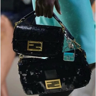 펜디 여성 블랙 바게트 백 - Fendi Womens Baguette Bag 