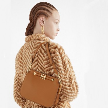 펜디 여성 브라운 터치 숄더백 - Fendi Womens Touch Bag 