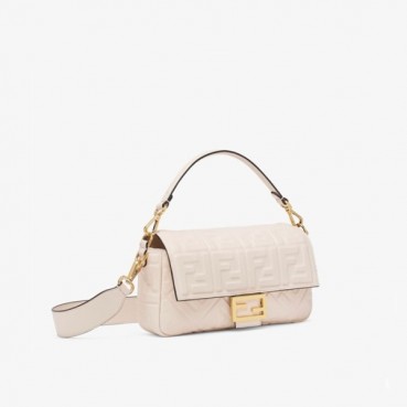 펜디 여성 누드 핑크 바게트 백 - Fendi Womens Baguette Bag 