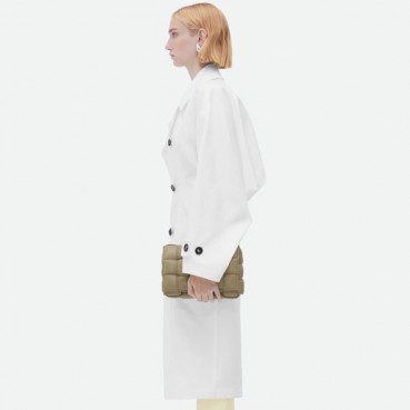 보테가베네타 여성 베이지 카세트백 - Bottega Veneta Womens Beige Cassette Bag 