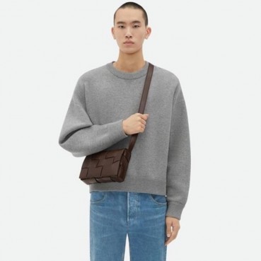 보테가베네타 남성 쵸코 카세트백 - Bottega Veneta Mens Choco Cassette Bag 