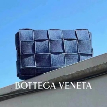 보테가베네타 남성 블루 카세트백 - Bottega Veneta Mens Blue Cassette Bag 
