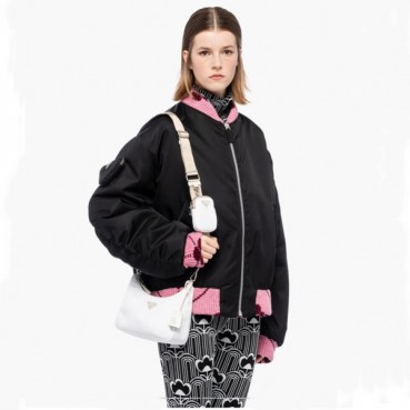 프라다 여성 화이트 호보백 - Prada Womens White Hobo Bag 