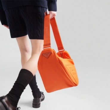 프라다 남/녀 오렌지 숄더백 - Prada Unisex Orange Shoulder Bag 