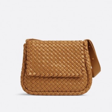 보테가베네타 여성 카멜 숄더백 - Bottega Veneta Womens Camel Cobble 