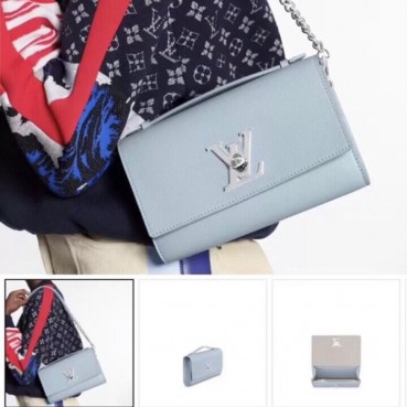 루이비통 여성 소라 숄더백 - Louis vuitton Womens Blue Shoulder Bag 