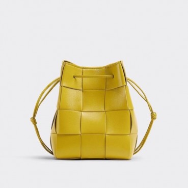 보테가베네타 여성 옐로우 버킷백 - Bottega Veneta Womens Yellow Burket Bag 