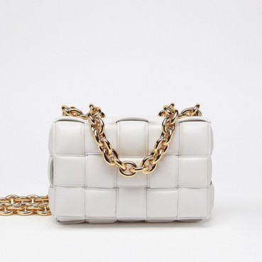 보테가베네타 여성용 화이트  카세트백 - Womens White Cassette Bag 