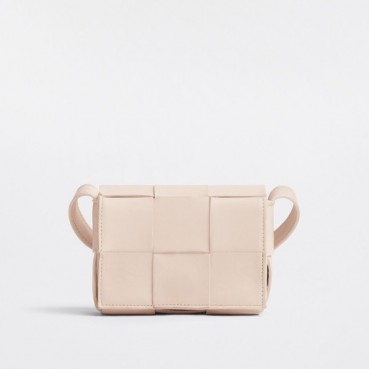 보테가 여성 베이지 미니 카세트백 - Womens Beige Cassette Bag 