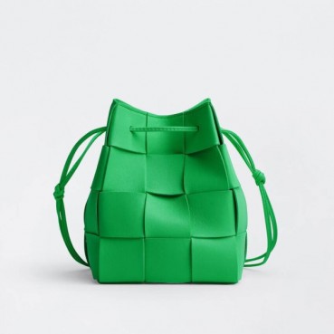 보테가 여성 그린 버킷백 - Womens Green Bucket Bag 
