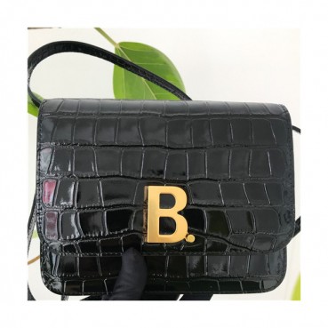[발렌시아가]Balenciaga 2021 Women's Leather Shoulder Bag,19cm,BGB0652 - 발렌시아가 2021 여성용 레더 숄더백,19cm,블랙