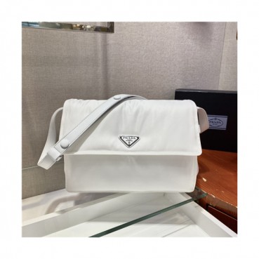[프라다]Prada 2021 Women's Nylon Shoulder Bag,30cm,PRAB0444 - 프라다 2021 여성용 나일론 숄더백,30cm,화이트