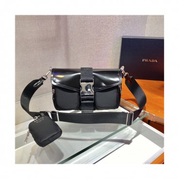 Prada 2021 Women's Nylon Shoulder Bag,23cm,1BD295,PRAB0402 - 프라다 2021 여성용 나일론 숄더백,23cm,블랙