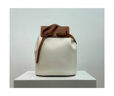 [로에베] Loevve 2021 Women's Leather Bucket Bag,23cm - 로에베 2021 여성용 레더 버킷백,23cm,LOEB0484,화이트