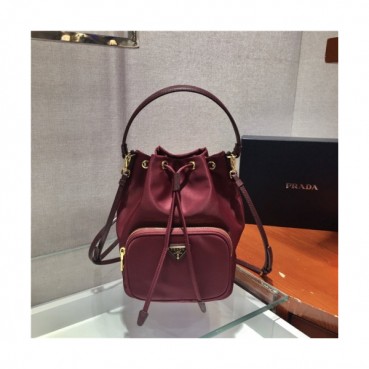 Prada 2020 Women's Nylon Tote Shoulder Bag,18cm - 프라다 2020 여성용 네일론 토트 숄더백,18cm,PRAB0265,와인
