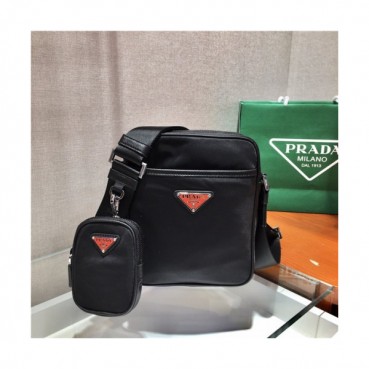 [프라다] Prada 2020 Men's Nylon Shoulder Bag,20cm - 프라다 2020 남서용 네일론 숄더백,20cm,PRAB0184,블랙