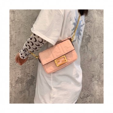 [펜디] Fendi 2020 Women's Leather Shoulder Bag, 19cm - 펜디 2020 여서용 레더 숄더백,19cm, FENB0599,핑크