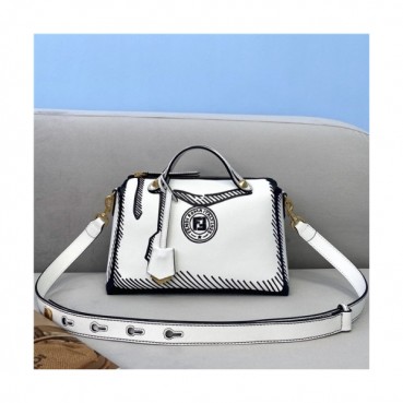 [펜디] Fendi 2020 Women's Leather Tote Shoulder Bag,28cm - 펜디 2020 여성용 토트 숄더백,28cm,FENB0596,화이트