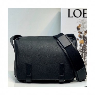 [로에베] Loevve 2020 Men's Military Messenger Shoulder Bag, 24.5cm - 로에베 2020 남성용 밀리터리 메신저 숄더백, 24.5cm  LOEB0453, 블랙