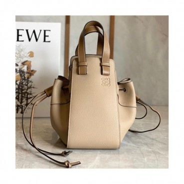 [로에베] Loevve 2020 Women's Hammock Shoulder Bag,14cm - 로에베 2020 여성용 해먹 숄더백, 14cm, LOEB0445, 베이지