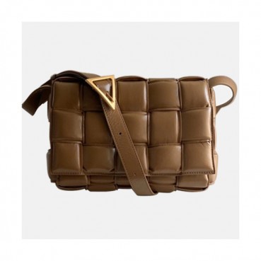 Bottega Veneta 2020 Padded Cassette Bag/Shoulder Bag,25cm  -  보테가 베네타 2020 패드 카세트 백  / 숄더백,BVB0589,25cm,브라운
