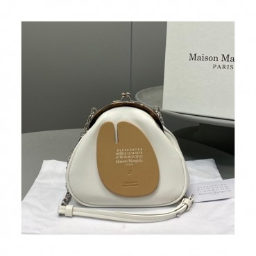 Maison Margiela 2020 Leather Shoulder Bag,18cm - 메종 마르지엘라 2020 레더 숄더백,MMB0048,18cm,화이트