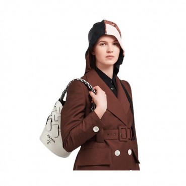 Prada 2020 Women Leather Bucket Tote Shoulder Bag ,23CM - 프라다 2020 여성용 레더 버킷 토트 숄더백 1BH049