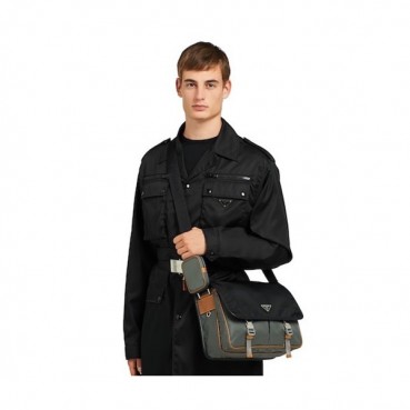 Prada 2020 Nylon Messenger Shoulder Bag,32CM - 프라다 2020 나일론 남성용 메신저 숄더백,2VD768