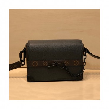 Louis Vuitton 2020 Ladies Shoulder Bag,23cm - 루이비통 2020 여성용 숄더백 M30718,LOUB2101 ,23cm,블랙