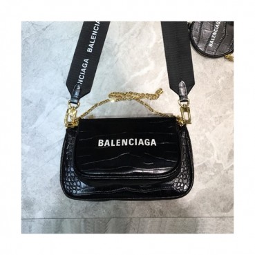 Balenciaga 2020 Leather Shoulder Bag,23CM - 발렌시아가 2020 레더 숄더백,BGB0572,23CM,블랙