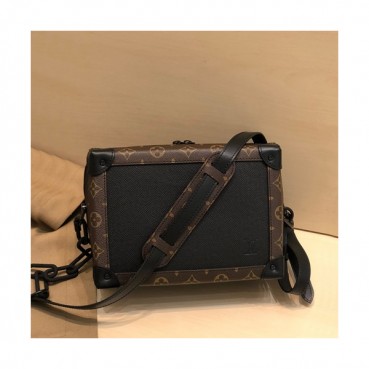Louis Vuitton 2020 Soft Trunk Shoulder Bag,25cm - 루이비통 2020 소프트 트렁크 숄더백 M44478,LOUB2056,25cm,블랙