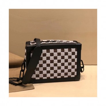 Louis Vuitton 2020 Soft Trunk Shoulder Bag,25cm - 루이비통 2020 소프트 트렁크 숄더백 M44427,LOUB2000,25cm,브라운화이트