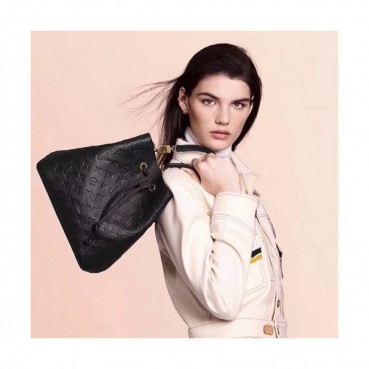 Louis Vuitton 2020 Neonoe Leather Shoulder Bag,26cm - 루이비통 2020 네오노에 레더 숄더백 M45256,LOUB1973,26cm,블랙