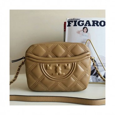 Tory Burch 2019 Leather Camera Shoulder Bag,20cm - 토리버치 2019 레더 카메라 숄더백 TBB0226,20cm,베이지