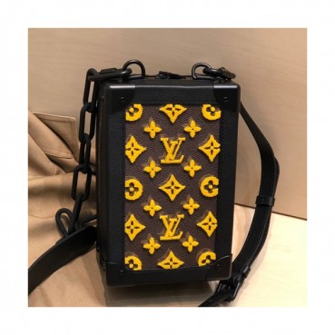 Louis Vuitton 2019 Soft Trunk Shoulder Bag,14cm - 루이비통 2019 소프트 트렁크 숄더백 M45044,LOUB1877,14cm,브라운