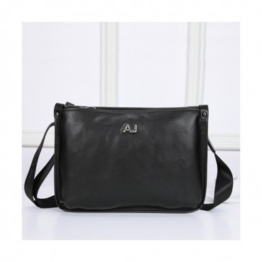 Armani 2019 Mens Leather Messenger Shoulder Bag ,32CM - 알마니 2019 남성용 레더 메신저 숄더백,ARMB0002 ,32cm,블랙
