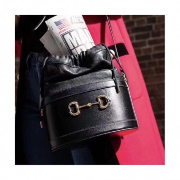 Gucci 2019 1955 Horsebit Leather Bucket Shoulder Bag,25CM - 구찌 2019 1955 홀스빗 여성용 레더 버킷 숄더백 602118,GUB0848,25cm,블랙