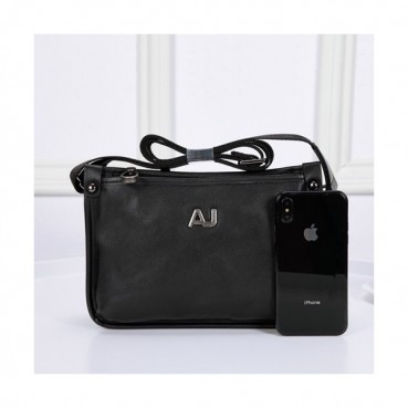 Armani 2019 Mens Leather Messenger Shoulder Bag ,24CM - 알마니 2019 남성용 레더 메신저 숄더백,ARMB0002 ,24cm,블랙