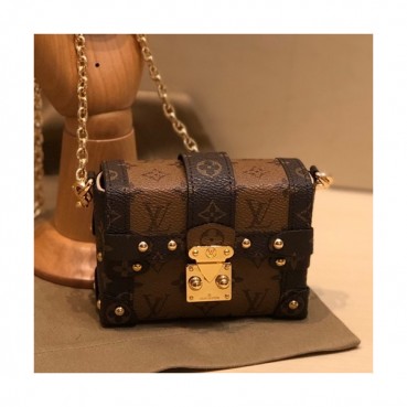 Louis Vuitton 2019 Essential Trunk Chain Shoulder Bag,16.5cm - 루이비통 2019 에센셜 트렁크 체인 숄더백 M62553,LOUB1716,16.5cm,브라운
