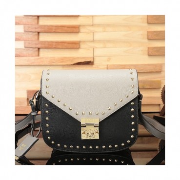 MCM 2019 Leather Shoulder Bag,21cm - 엠씨엠 2019 여성용 레더 숄더백 MCMB0374, 21cm,블랙+그레이