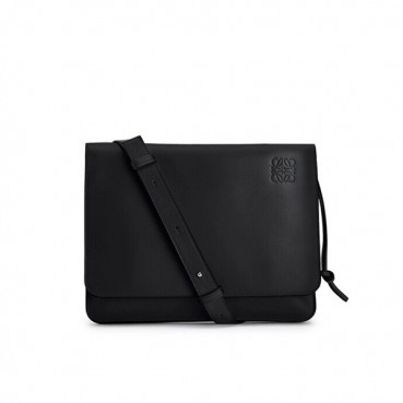 Loewe 2019 Leather Mens Messenger Shoulder Bag,28CM - 로에베 2019 남성용 레더 메신저 숄더백,LOEB0373, 28CM, 블랙