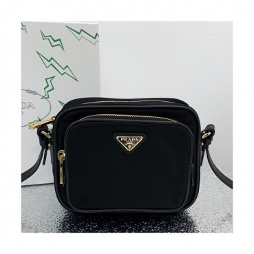 Prada 2019 Camera Nylon Shoulder Bag,14.5cm - 프라다 2019 카메라 남여공용 나일론 숄더백 ,PRAB0080,14.5cm,블랙