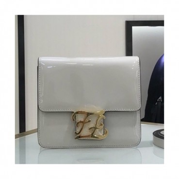Fendi 2019 Leather Shoulder Bag, 17cm - 펜디 2019 여성용 레더 숄더백,FENB0473,17cm,화이트