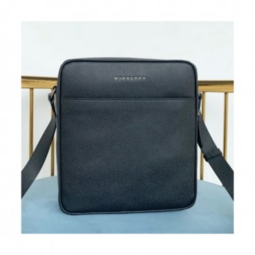 Burberry 2019 Leather Messenger Shoulder Bag ,28CM - 버버리 2019 레더 남성용 메신저 숄더백,BURB0411,28cm,블랙