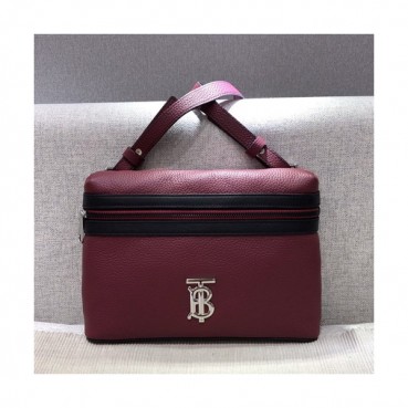 Burberry 2019 TB Messenger Shoulder Bag ,27CM - 버버리 2019 TB 남성용 메신저 숄더백,BURB0397,27cm,레드
